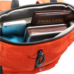 Acceso superior de la mochila fotográfica Vanguard Reno 45OR