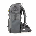 Mochila para teleobjetivos Vanguard Alta Sky 66, lateral derecho