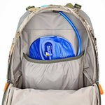 Sistema de agua en la mochila camo para cazador Vanguard Pioneer 1600RT