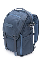 Frontal de la mochila fotográfica azul Vanguard Veo Range 41M NV