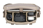 Cámara y objetivos en la bolsa fotográfica Vanguard Veo Range 36M BG