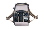 Cámara y objetivos de la mochila fotográfica Vanguard Veo GO 42M KG