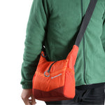 Bolsa fotográfica naranja al hombro Vanguard Reno 18OR