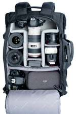 Configuración fotográfica total de la mochila y maletín negro Vanguard Veo Select 45M BK