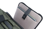 Portátil en la mochila y maletín verde Vanguard Veo Select 45M GR