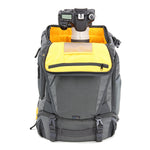 Acceso superior de la mochila de foto Vanguard Alta Sky 45D