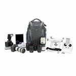 Equipo fotográfico en la mochila Vanguard Alta Sky 49
