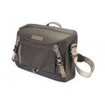 Bolsa fotográfica marrón Vanguard Veo GO 34M KG, ángulo izquierdo