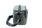 Lateral izquierdo de la bolsa para cámara de vídeo negra Vanguard Veo Select 35GR