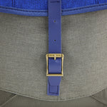 Cierre exterior del bolso de foto azul Vanguard Veo Travel 28BL