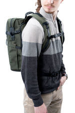 Arnés de la mochila verde en la espalda Vanguard Veo Select 41GR